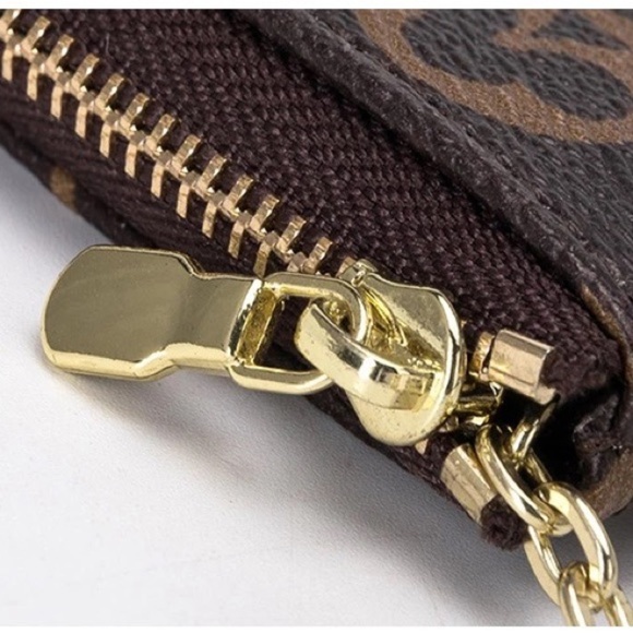 Brown Logo Keychain Wallet - New - Gift - Picture 6 of 6